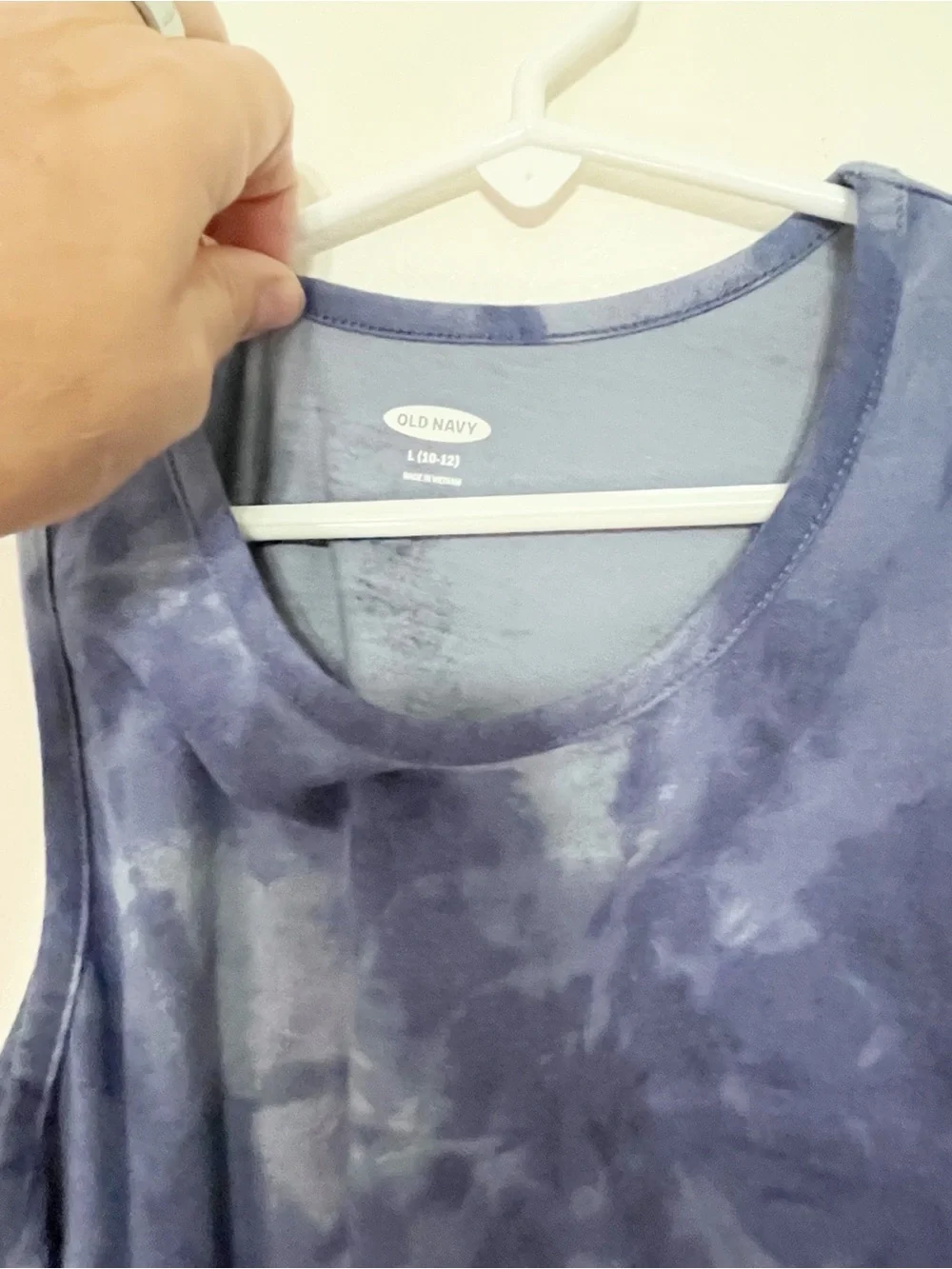 Old Navy Lot of 2 Boys Tank Tops